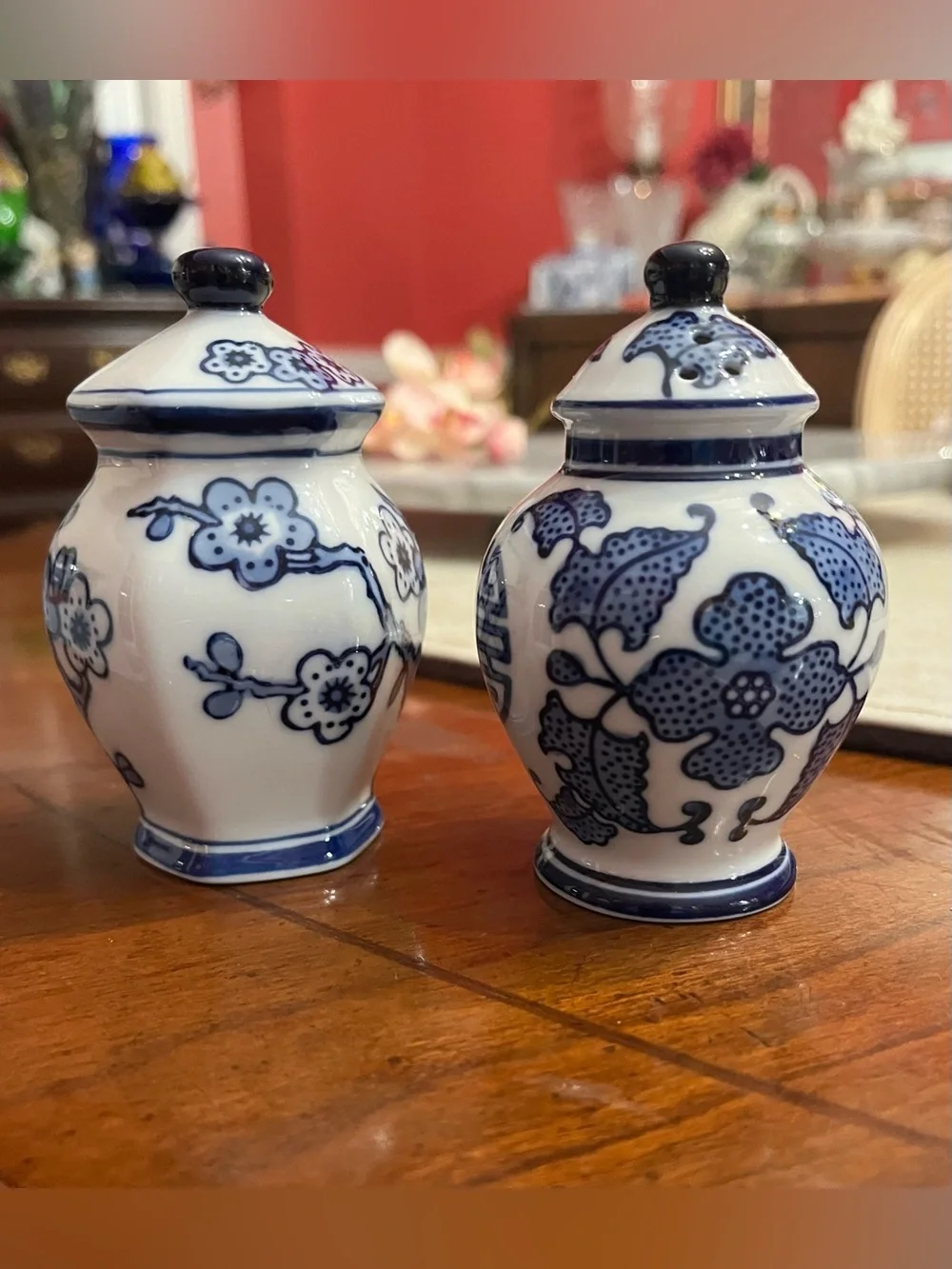 Pier 1 Blue Floral Ceramic Salt & Pepper Shakers Set White Blue Vintages